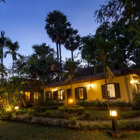 La Palmeraie D\'Angkor